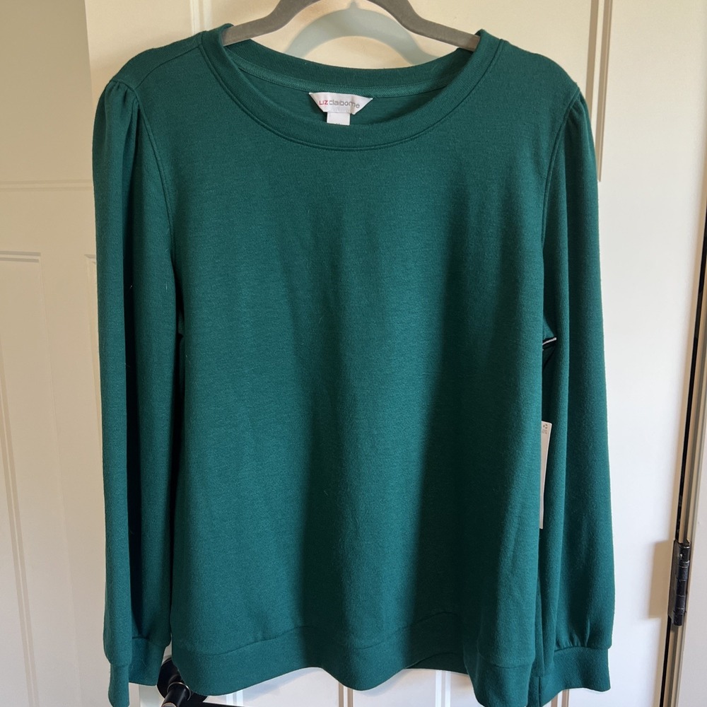 Liz Claiborne Green Long Sleeve Pullover Sweater Top Medium Holiday Emerald New!
